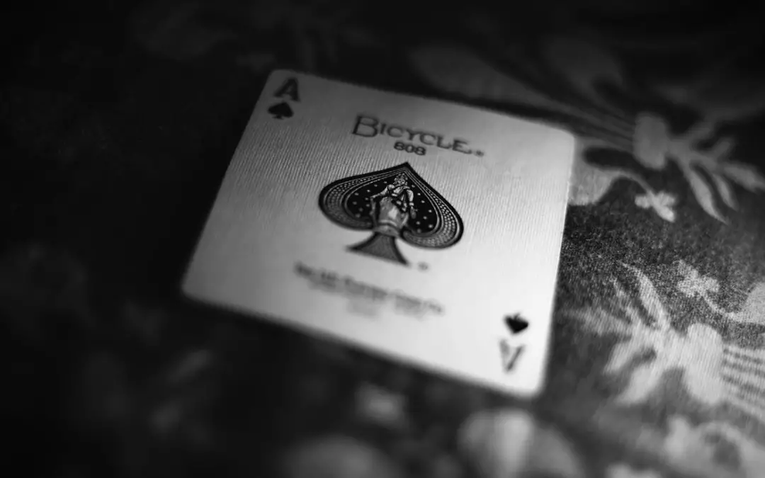 ace of spade playing card